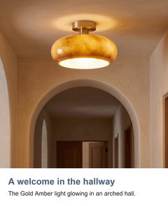 Amber glass mushroom ceiling light: A welcome in the hallway